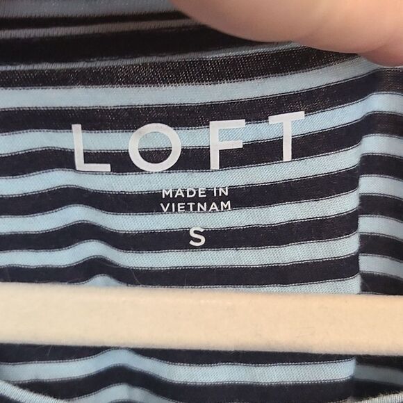 LOFT Blue Mixed Media Top Women's Small Blouse Striped/Paisley Chiffon/Knit Tee - Picture 4 of 12